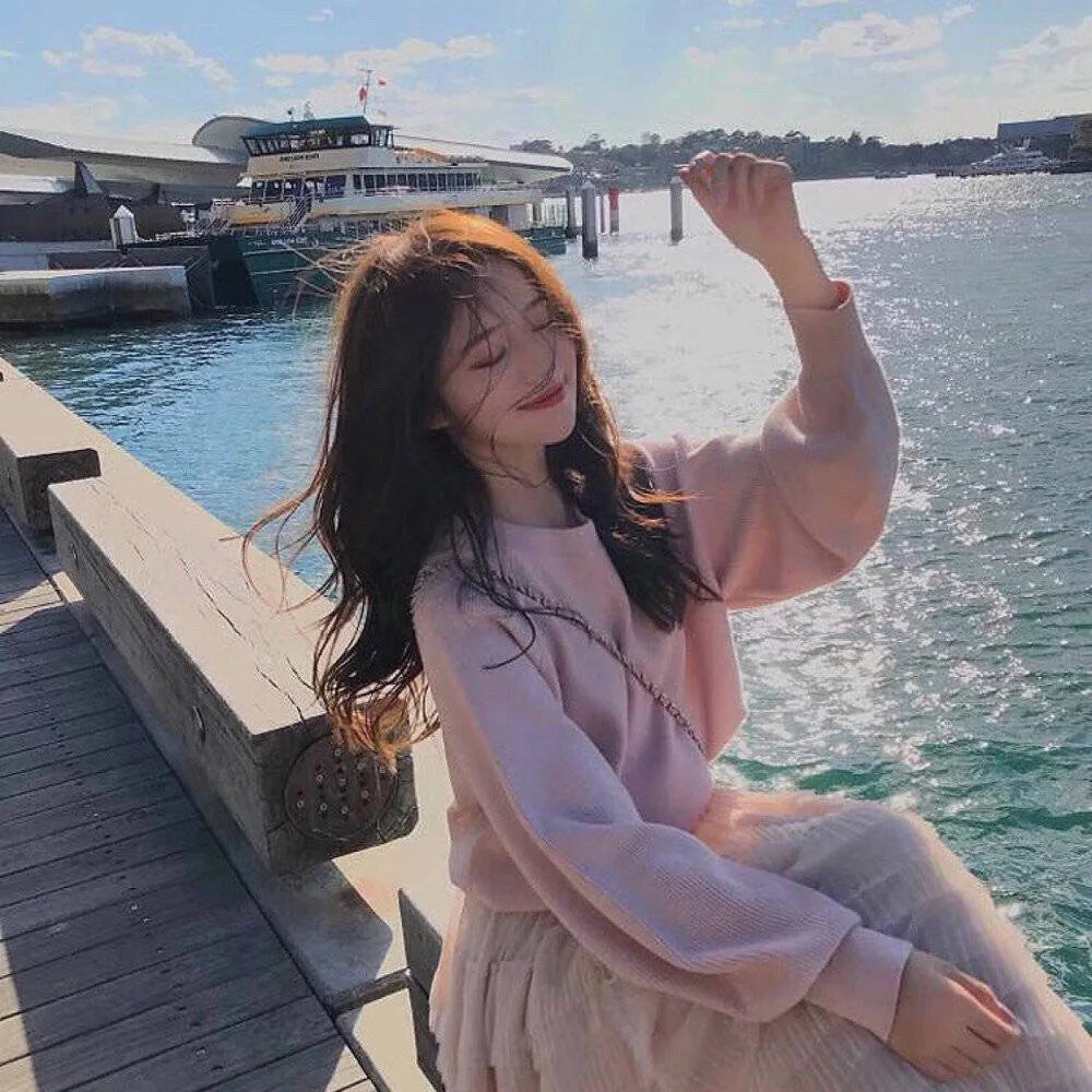 挣脱枷锁海报